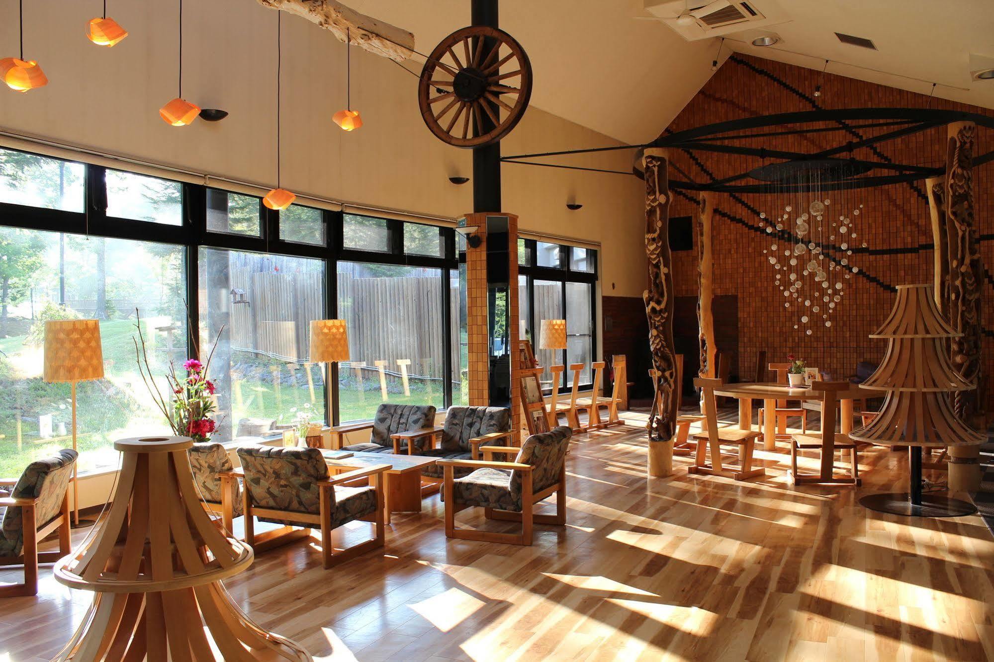 Moritsubetsu Hotel Exterior photo